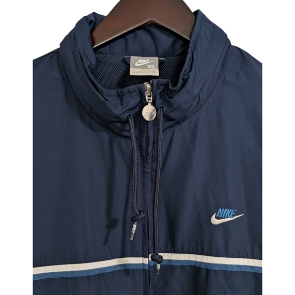 Nike Vintage Full Zip Windbreaker Jacket Navy Blue XL Stowaway Hood Mesh Lined - Picture 4 of 8
